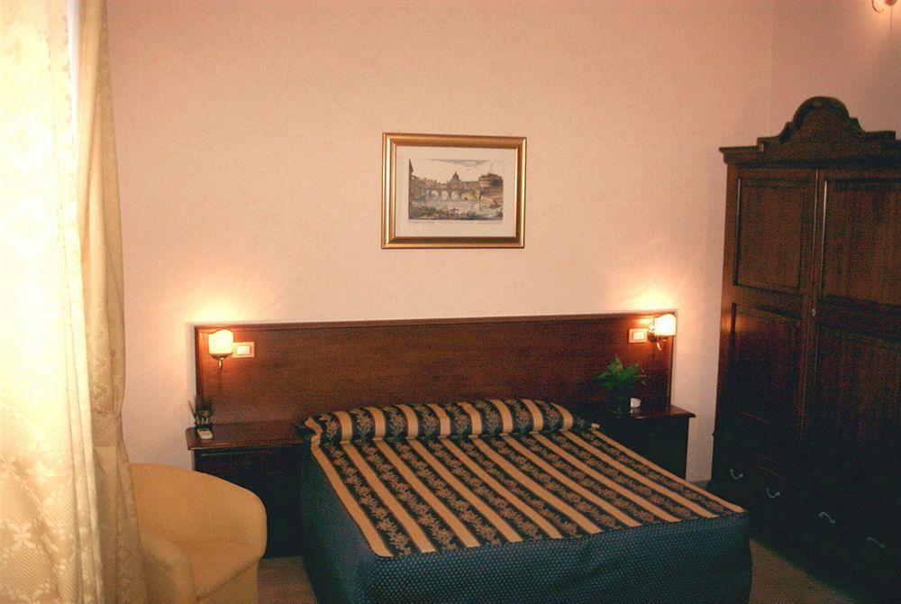 Hotel Complesso L'Oasi Aranova Zewnętrze zdjęcie