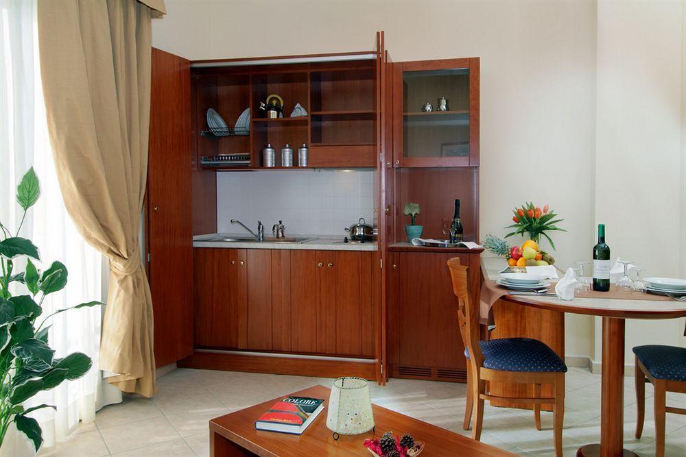 Hotel Complesso L'Oasi Aranova Zewnętrze zdjęcie