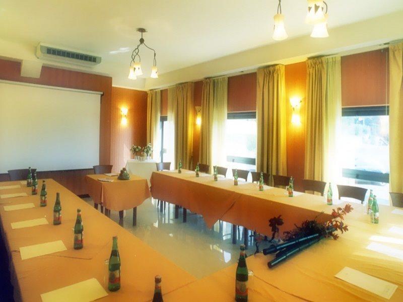 Hotel Complesso L'Oasi Aranova Zewnętrze zdjęcie