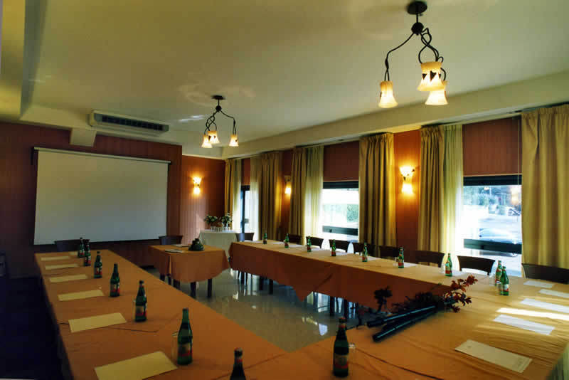 Hotel Complesso L'Oasi Aranova Udogodnienia zdjęcie